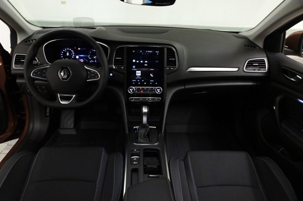 RENAULT Megane, image 7