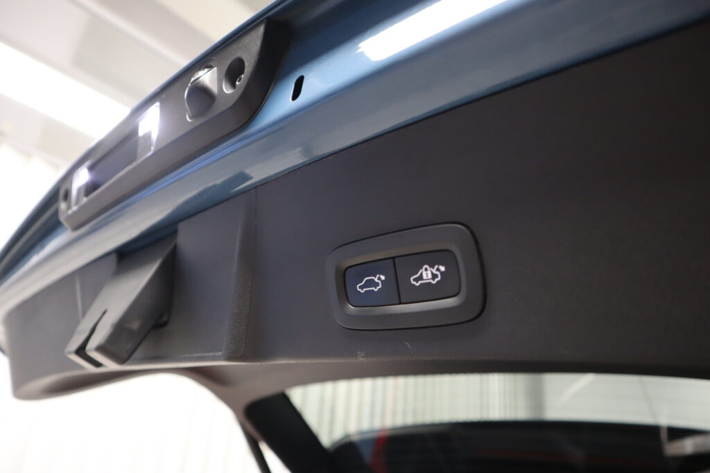 Volvo XC40, image 16