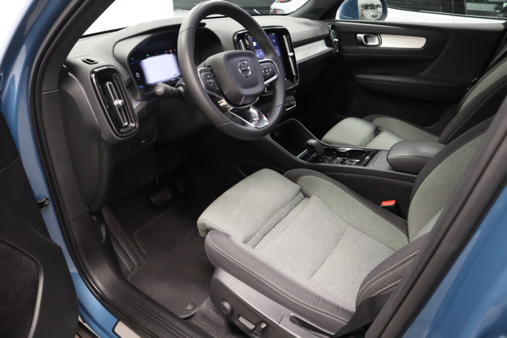 Volvo XC40, image 7