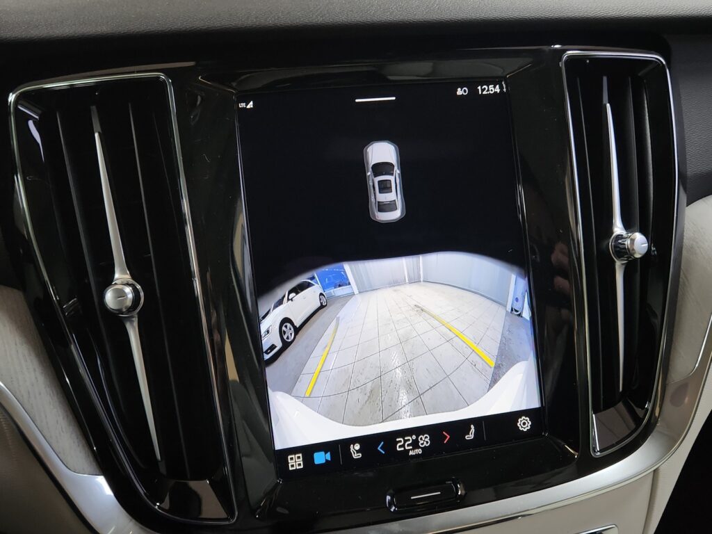 Volvo S60, image 14