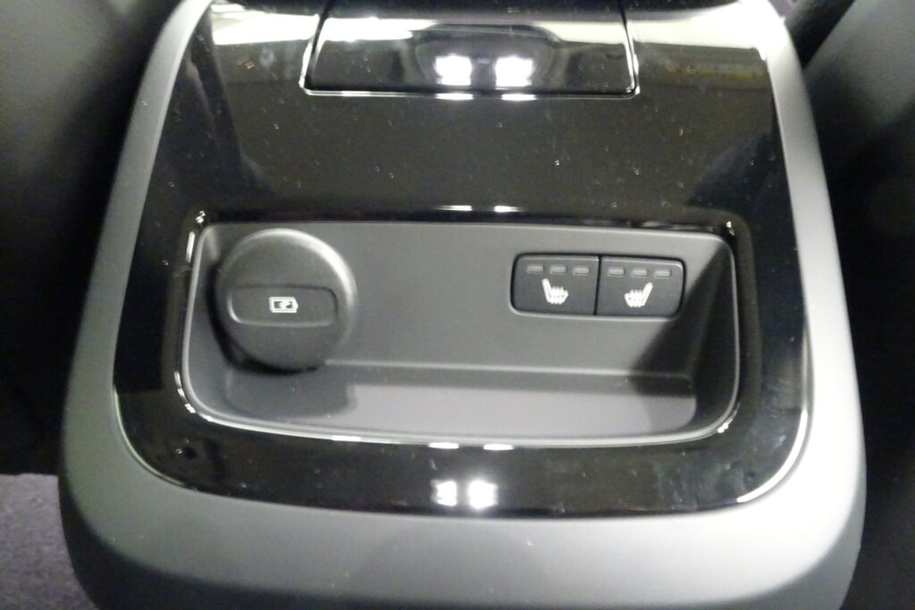 Volvo V60, image 13