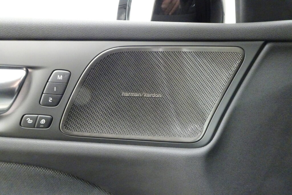 Volvo V60, image 9