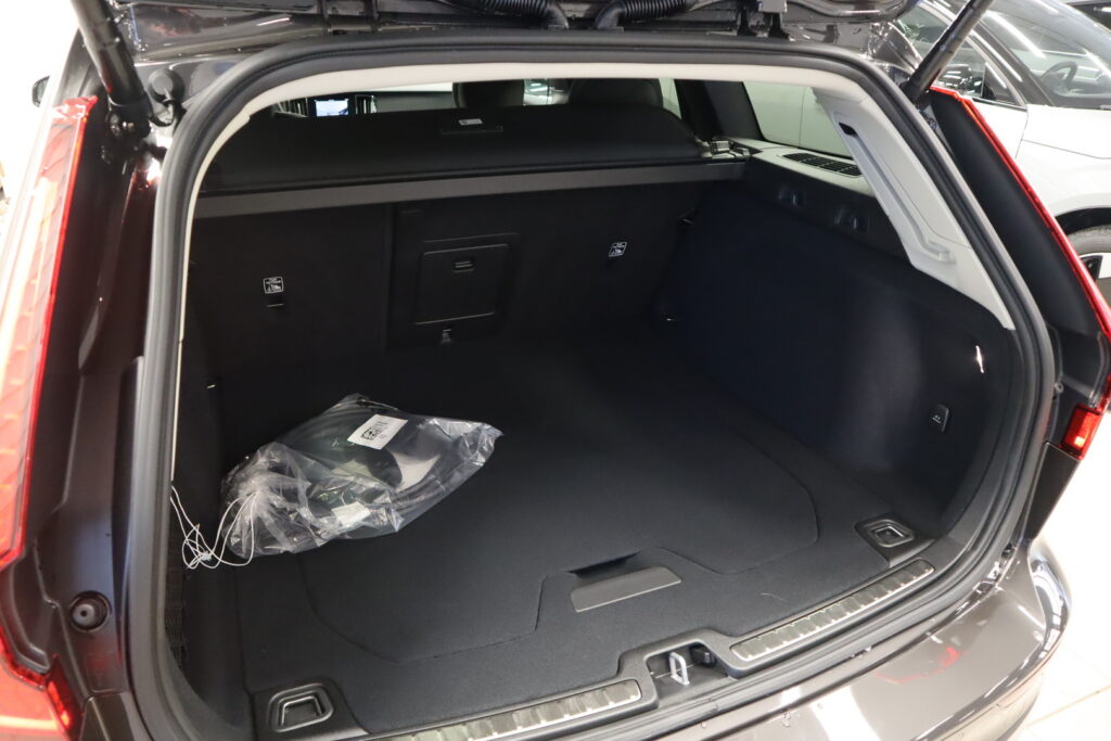 Volvo V60, image 14