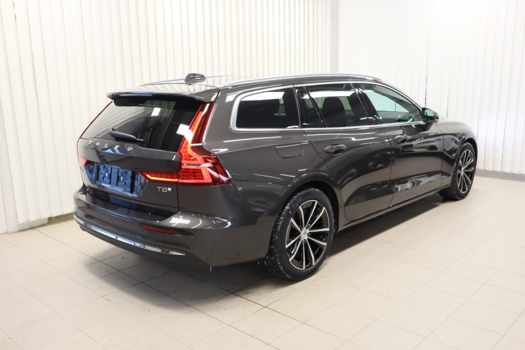 Volvo V60, image 3