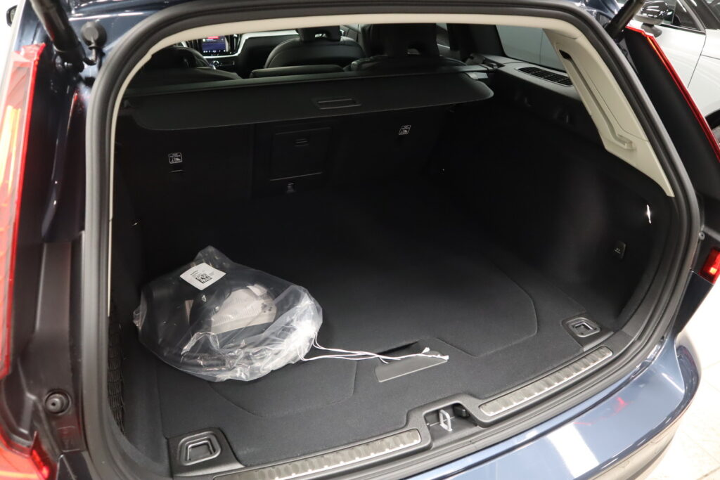 Volvo V60, image 17