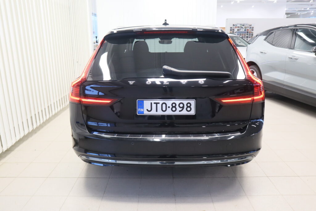 Volvo V90, image 4