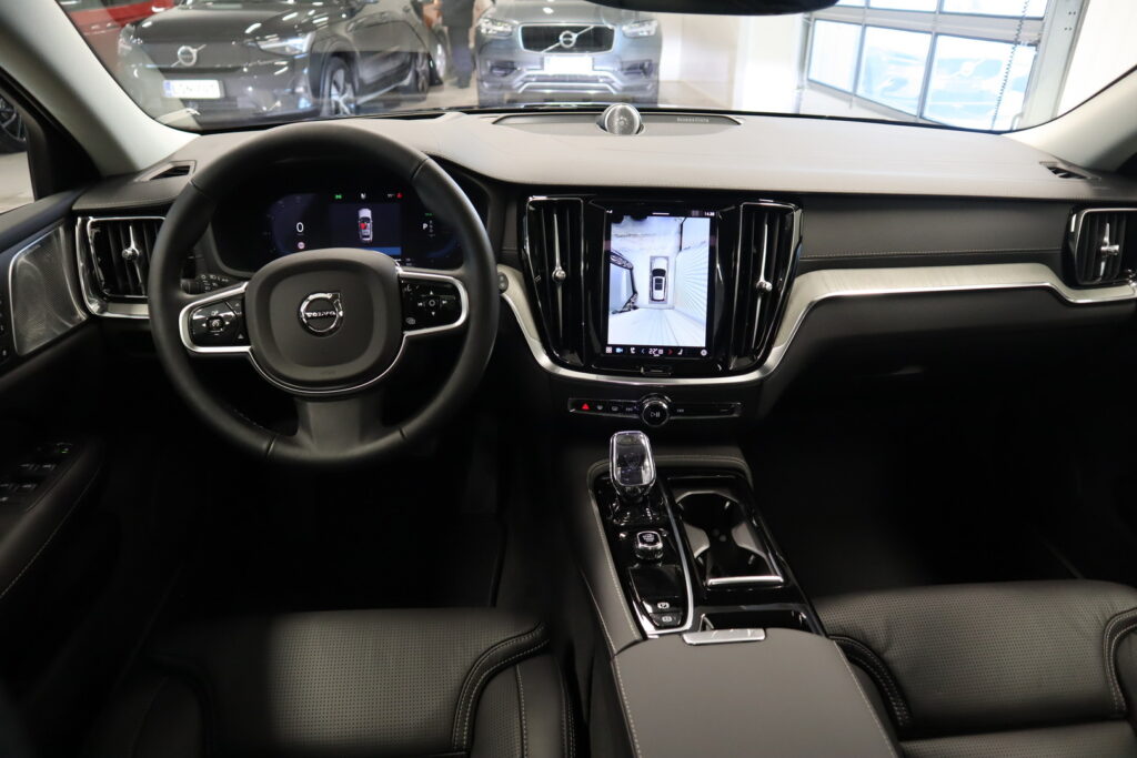 Volvo V60, image 11