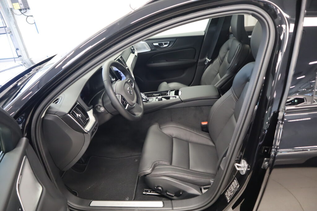 Volvo V60, image 8