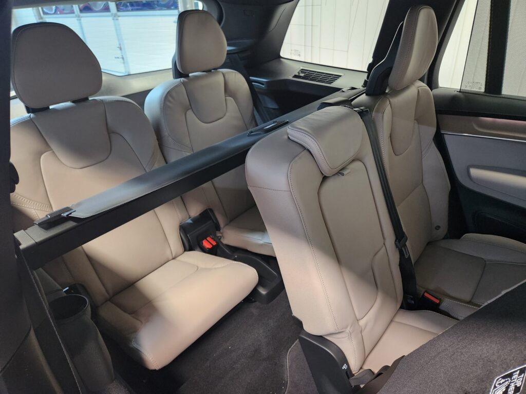 Volvo XC90, image 11