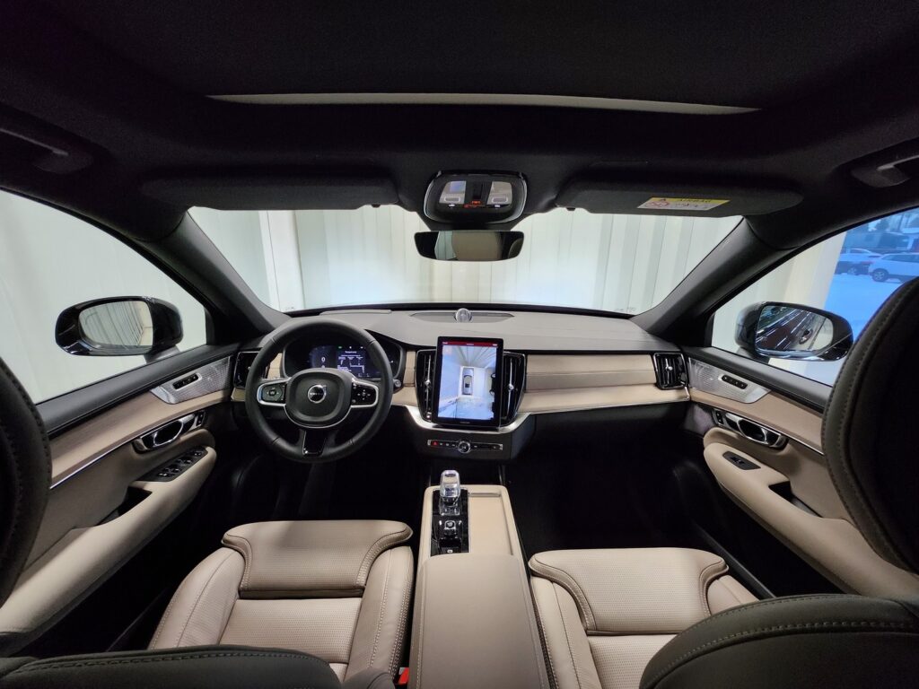 Volvo XC90, image 16