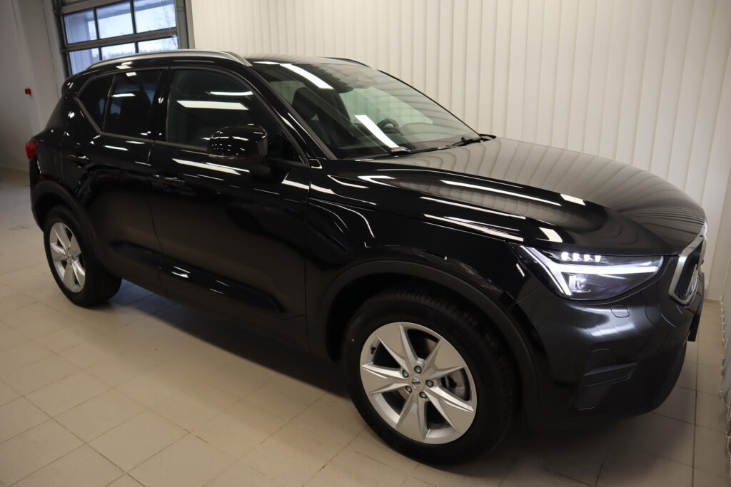 Volvo XC40, image 3