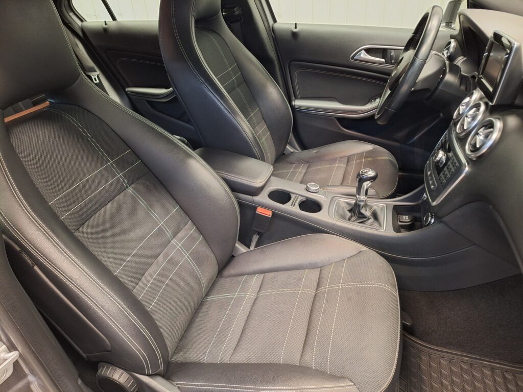 Mercedes-Benz A, image 11
