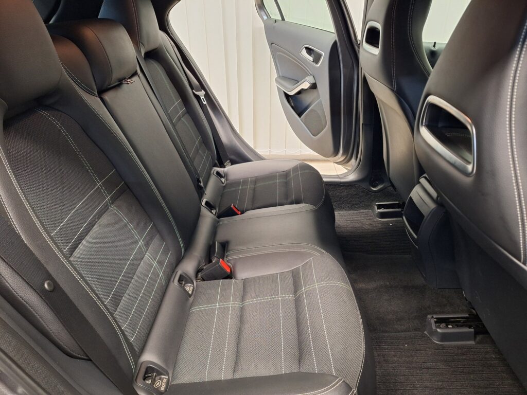 Mercedes-Benz A, image 13