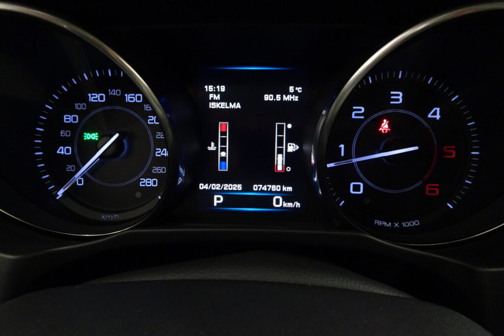 Jaguar XE, image 5