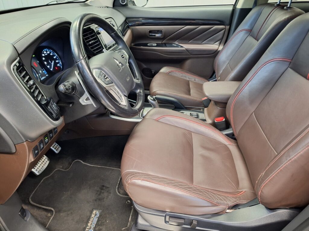 Mitsubishi OUTLANDER PHEV, image 7