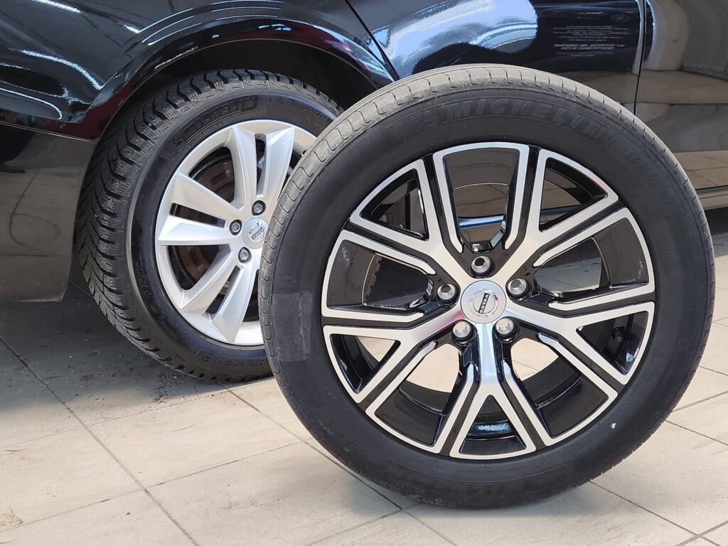 Volvo V60, image 19