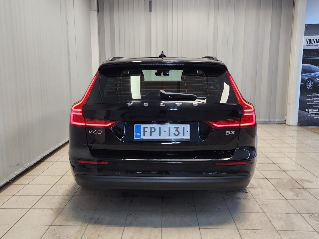 Volvo V60, image 4