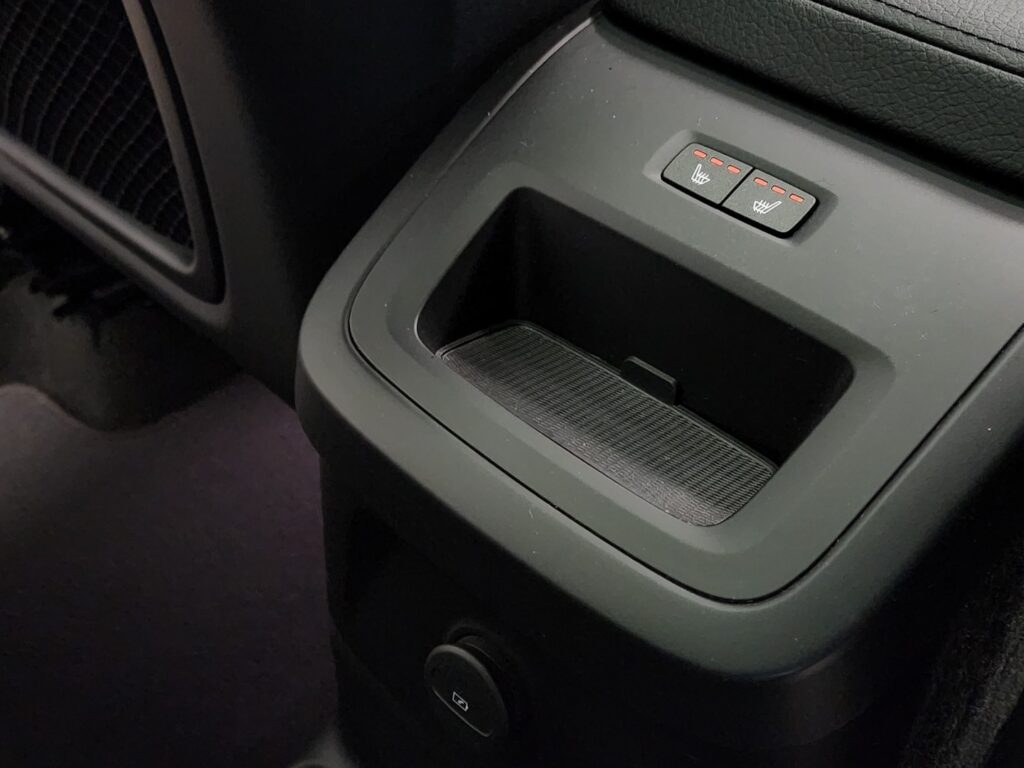 Volvo XC60, image 17