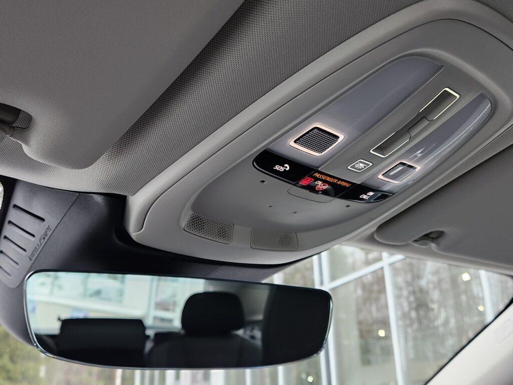 Volvo XC60, image 21
