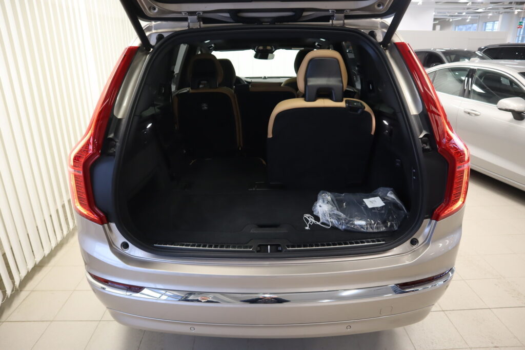 Volvo XC90, image 14