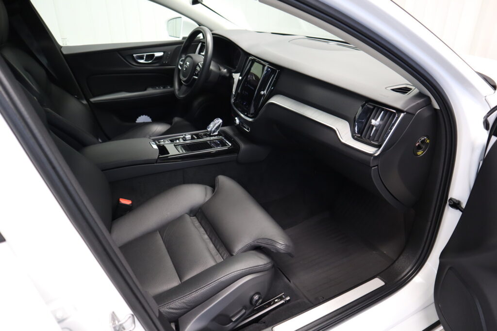 Volvo S60, image 7