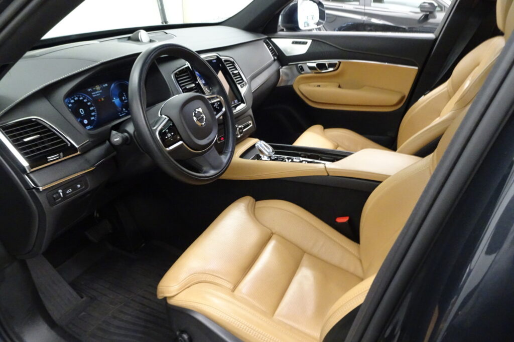 Volvo XC90, image 16