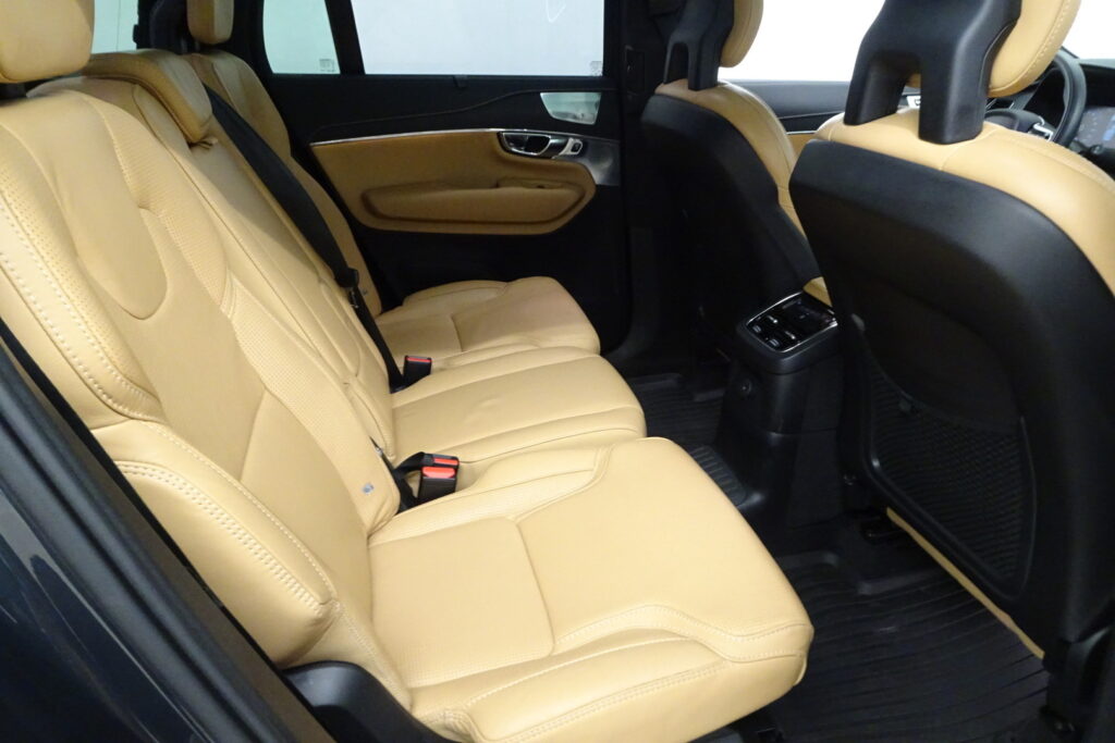 Volvo XC90, image 21