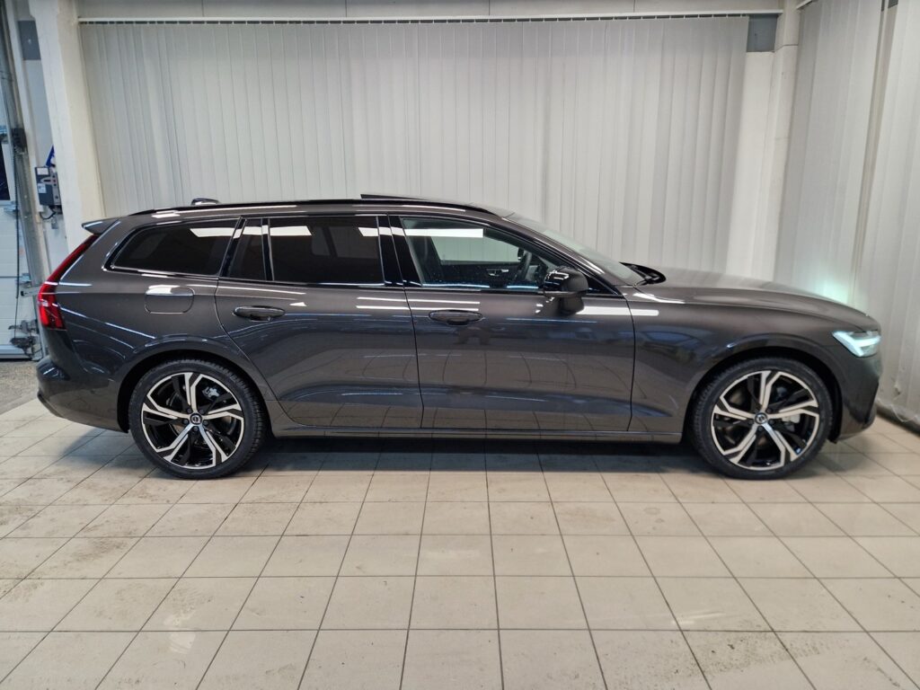 Volvo V60, image 3
