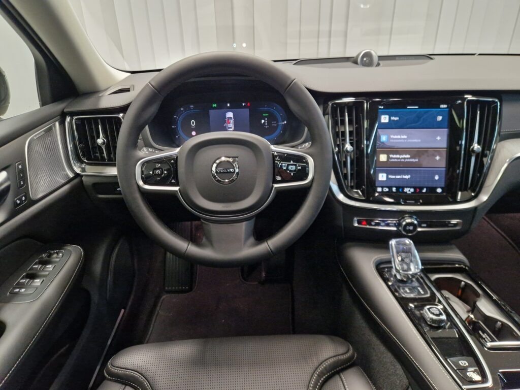Volvo V60, image 8