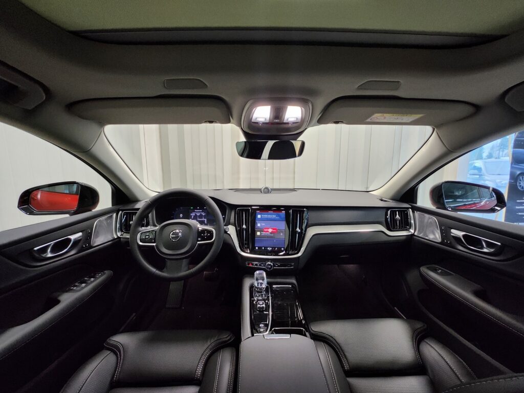 Volvo V60, image 10