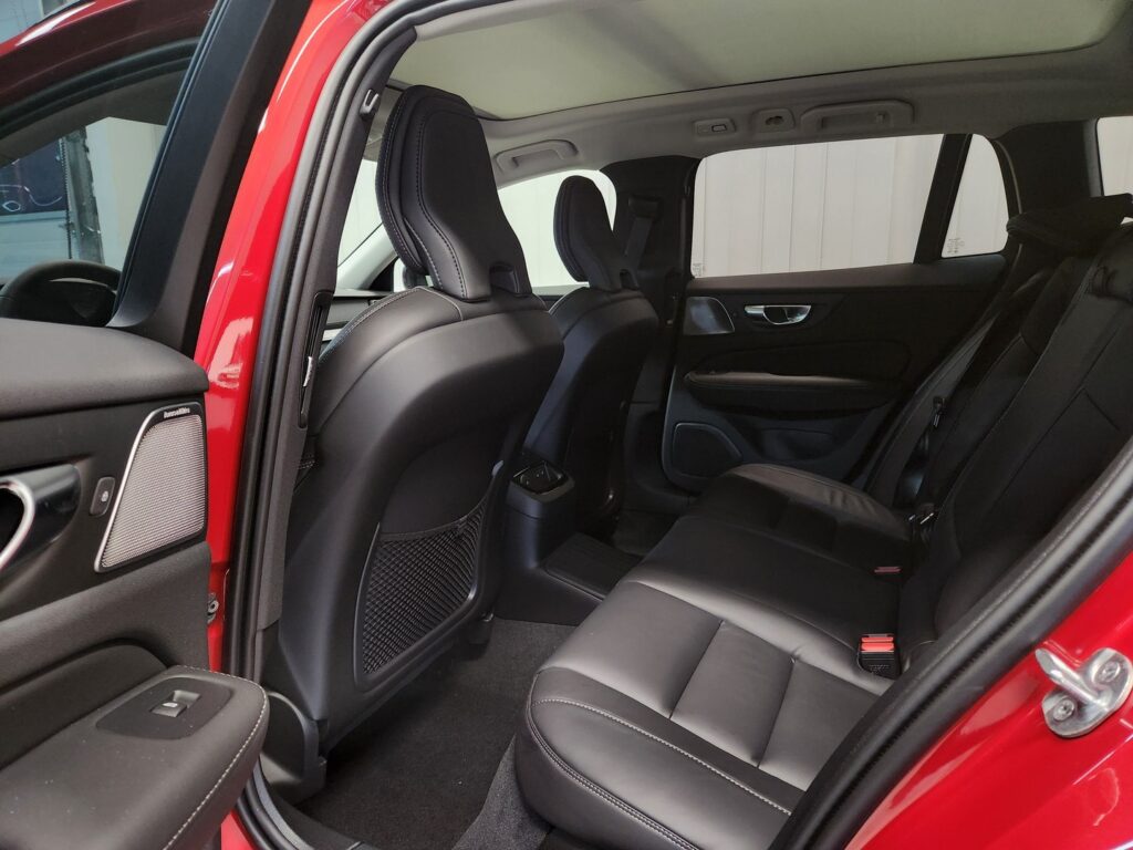 Volvo V60, image 7
