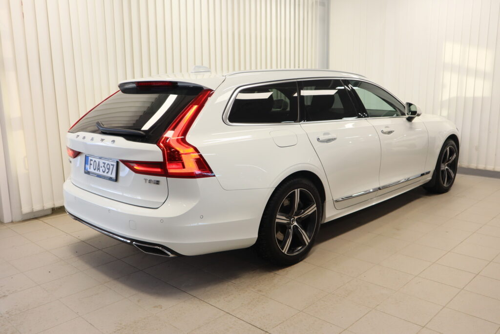 Volvo V90, image 4