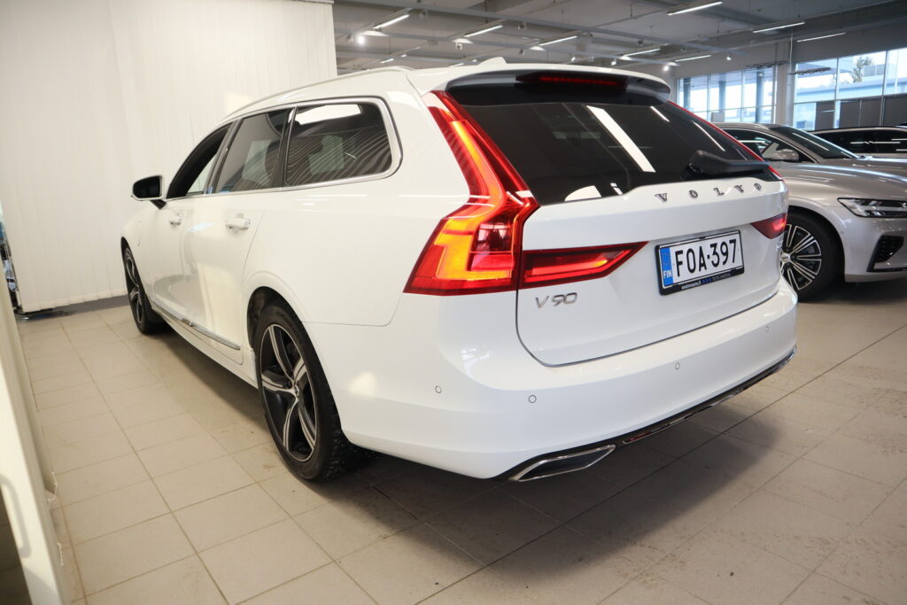 Volvo V90, image 6