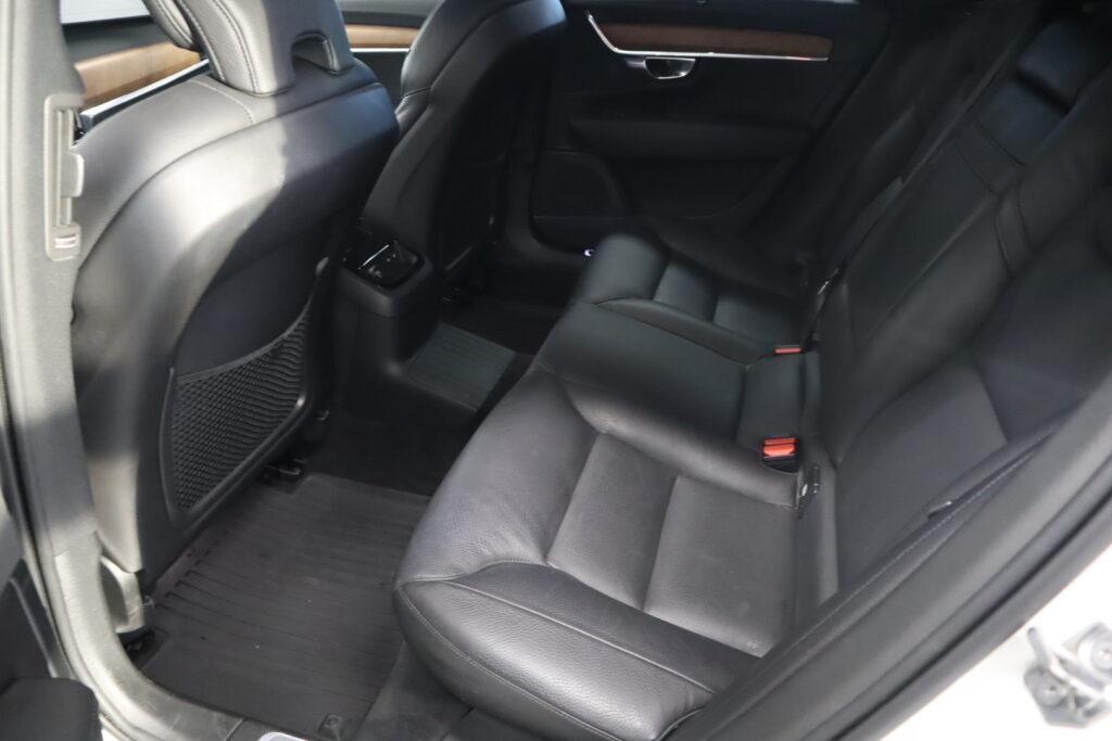 Volvo V90, image 9