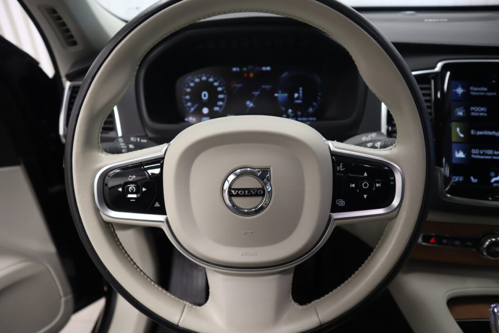 Volvo XC90, image 11