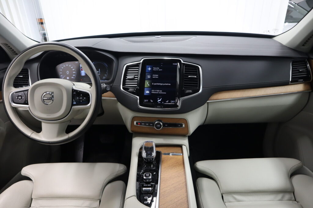 Volvo XC90, image 8