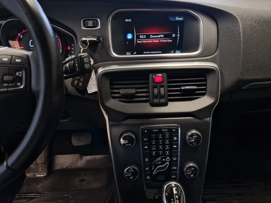Volvo V40, image 15