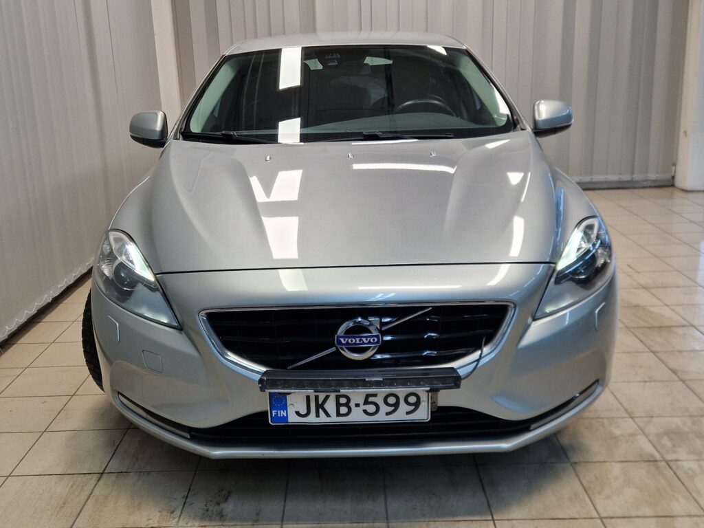Volvo V40, image 4