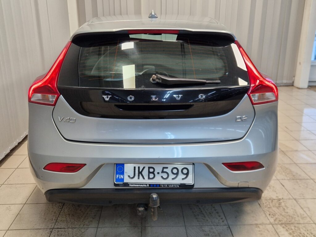 Volvo V40, image 6