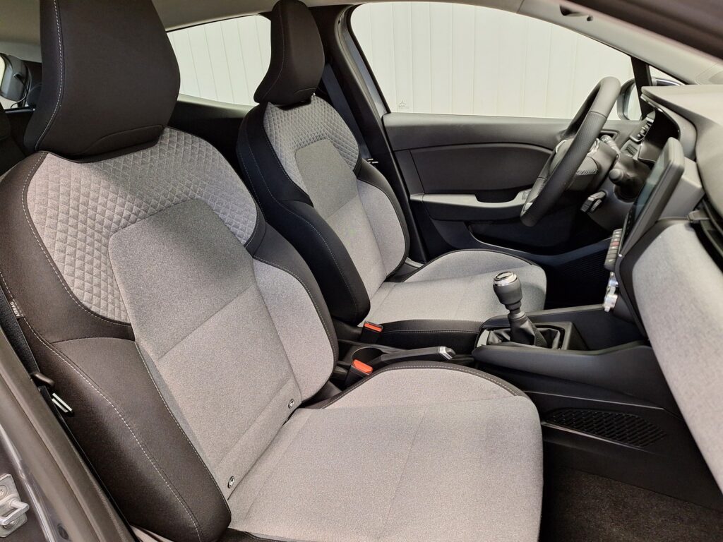 Renault Clio, image 12