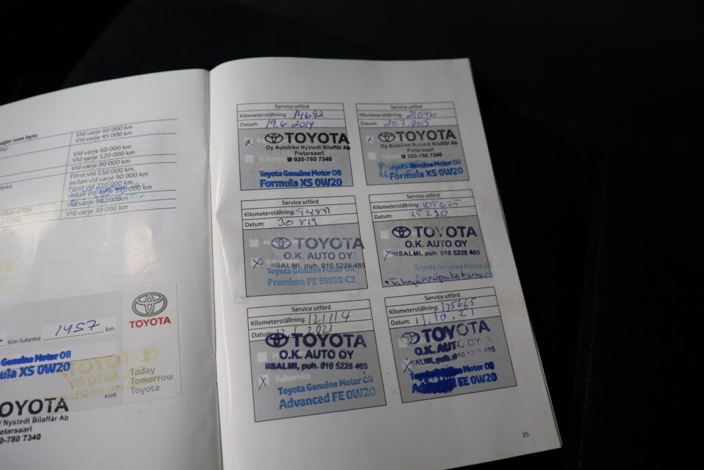 Toyota Avensis, image 13