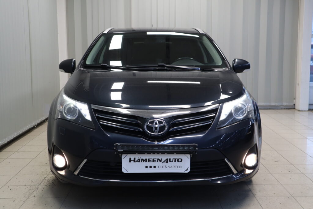 Toyota Avensis, image 3