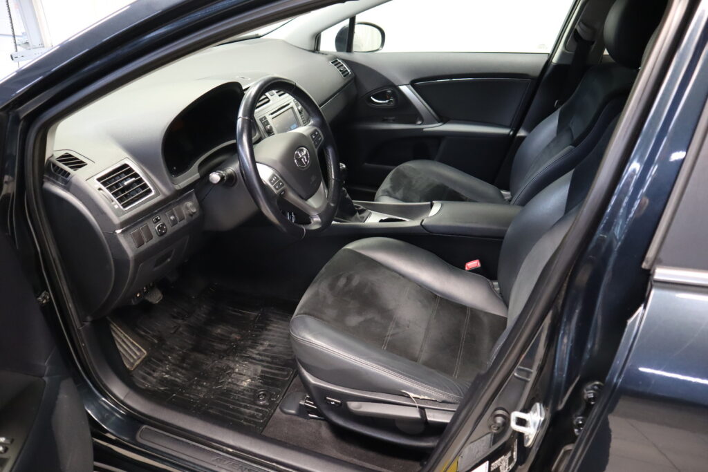 Toyota Avensis, image 4