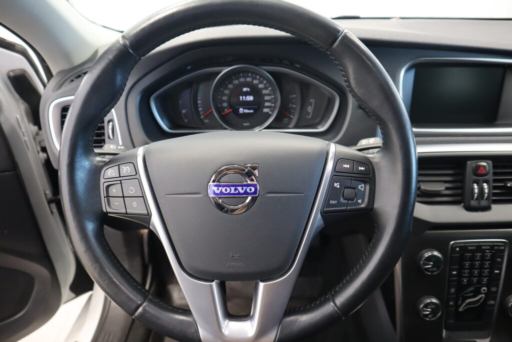 Volvo V40, image 11