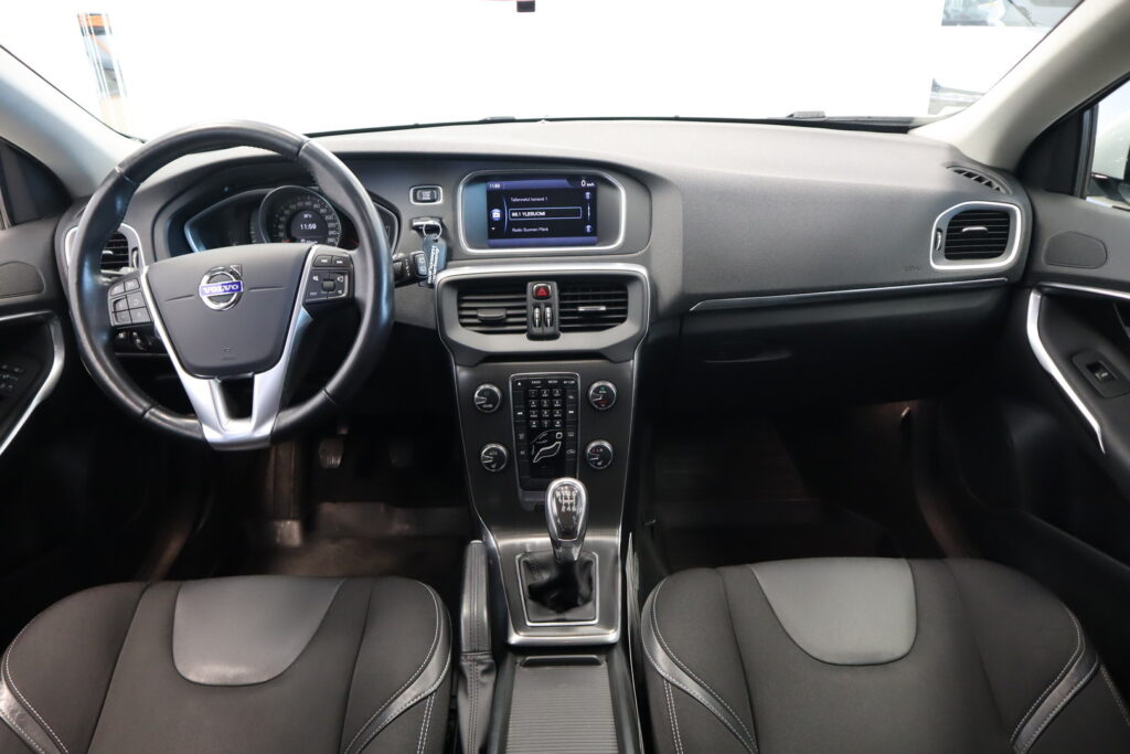 Volvo V40, image 7