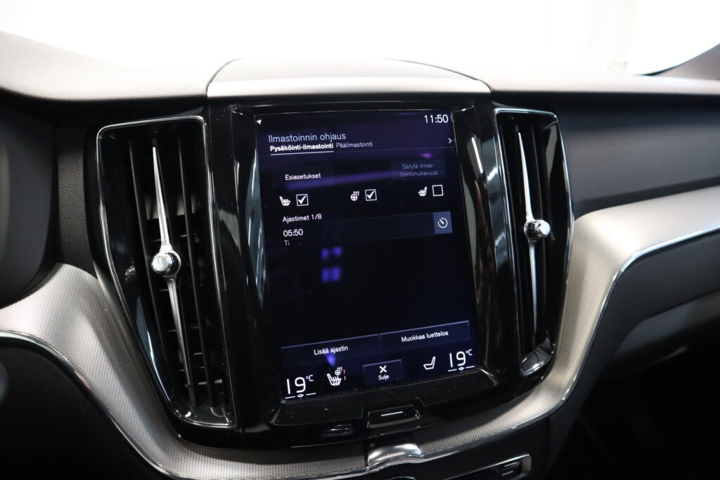 Volvo XC60, image 13