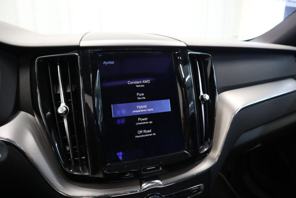 Volvo XC60, image 16