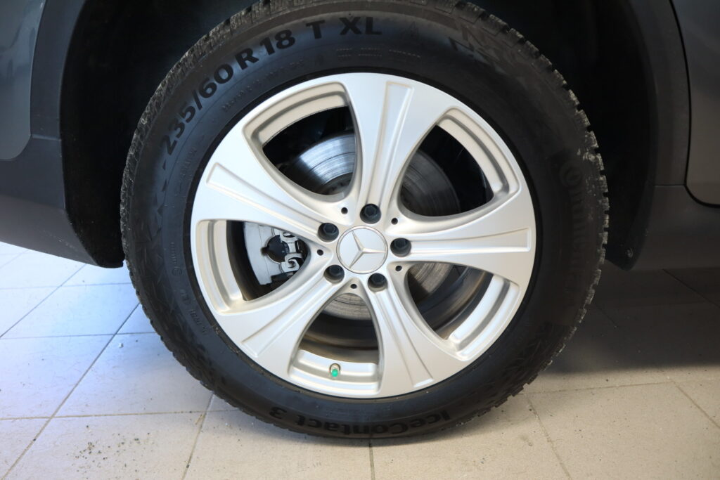 Mercedes-Benz GLC, image 23