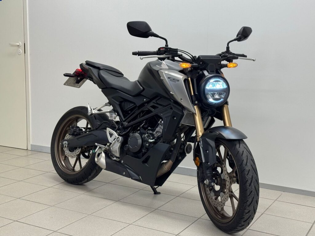 Honda CB, image 1