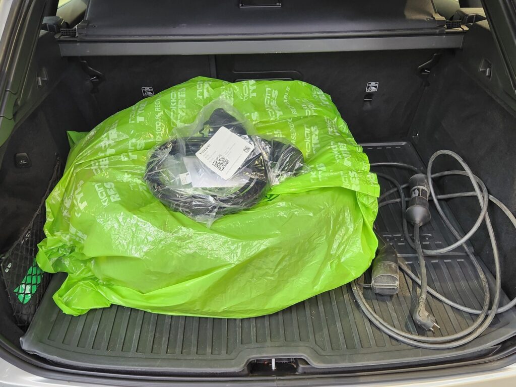 Volvo XC60, image 16